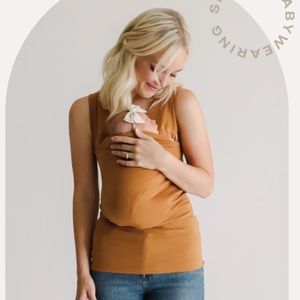 Lalabu Babywearing Soothe Shirt in Camel